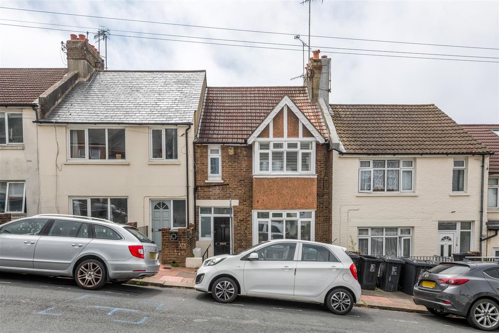 Property photo 1 of 16 121 Milner Road-1.Jpg