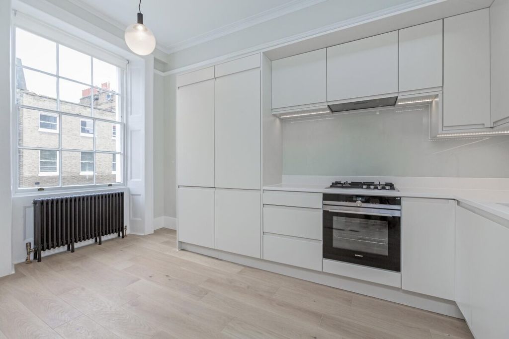 Property photo 2 of 10 Jll