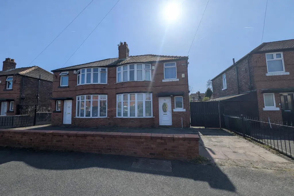 Victoria Road, Fallowfield, Manchester M14 - View 3