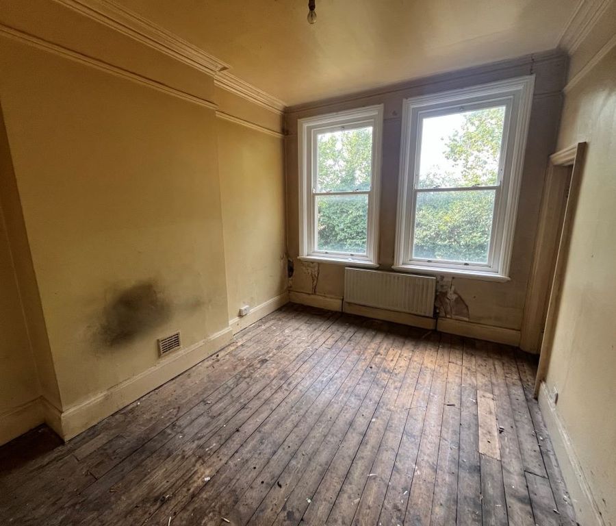 Property photo 3 of 22
