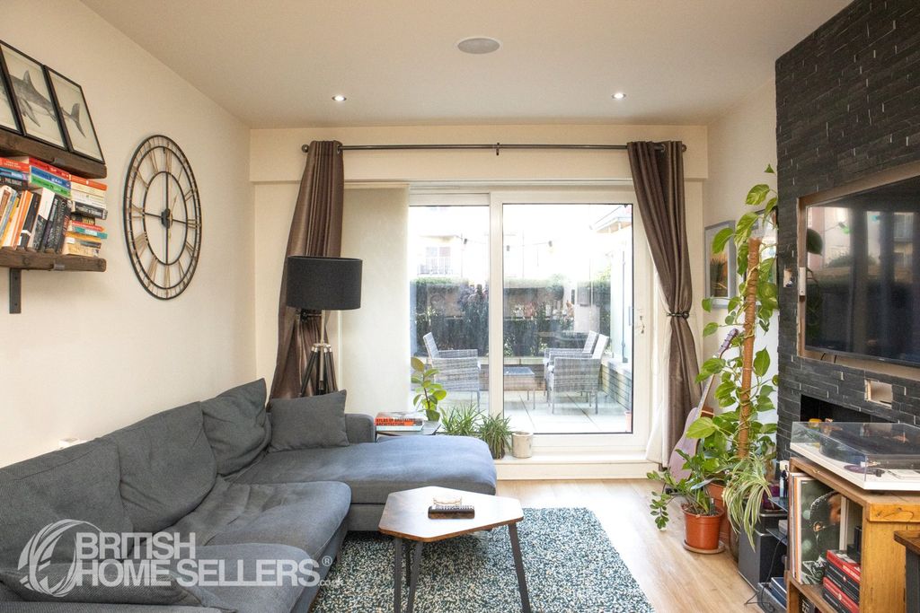 Property photo 3 of 10 Picture No. 03