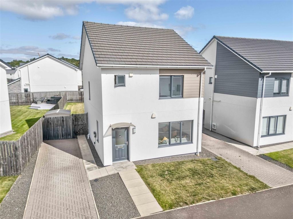 Property photo 1 of 22 30 Castleview Place Dundee Edits-8.Jpg