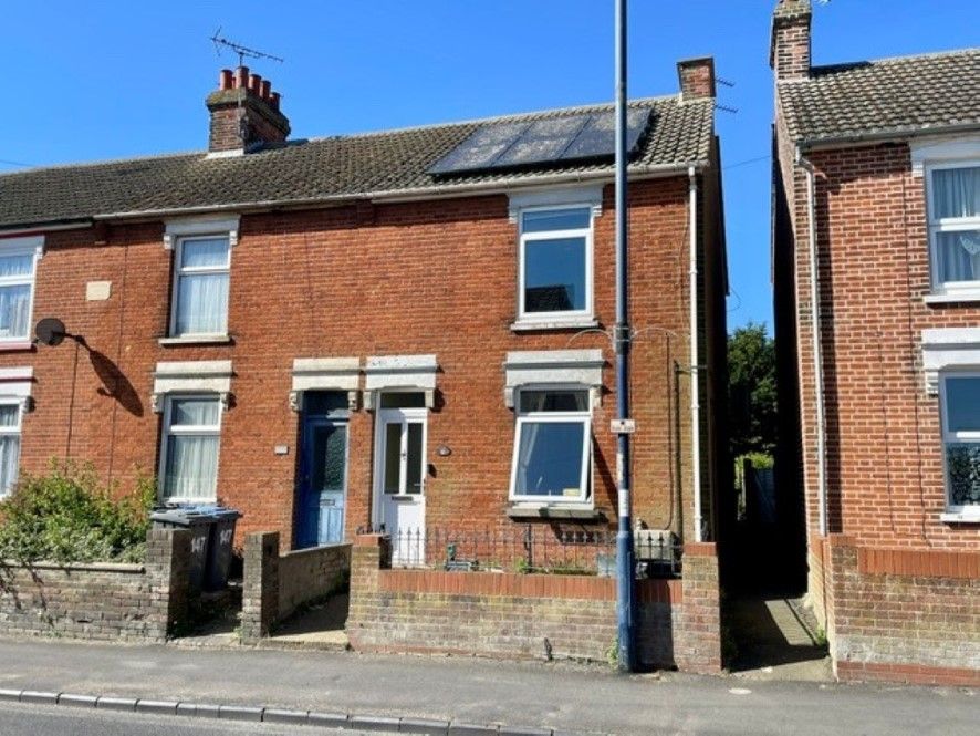 Property photo 1 of 9