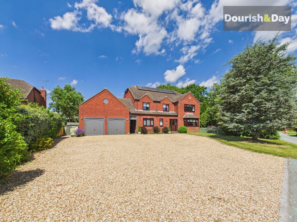 Property photo 1 of 39
