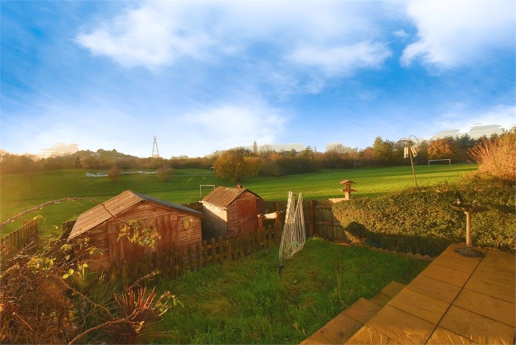 Property photo 2 of 2 Picture 2