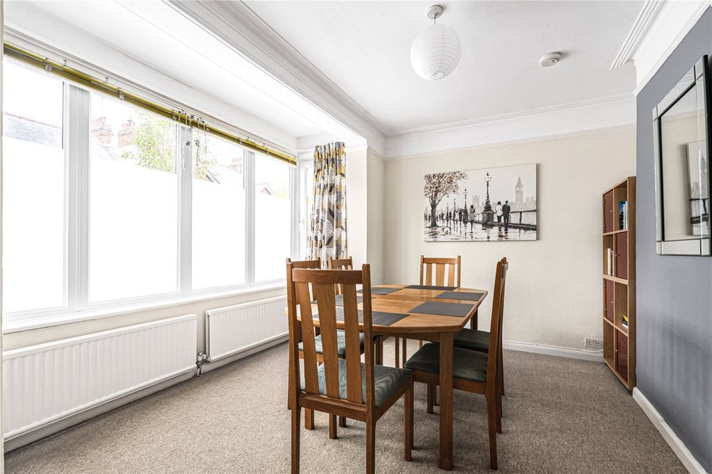 Property photo 3 of 20 Picture No. 26