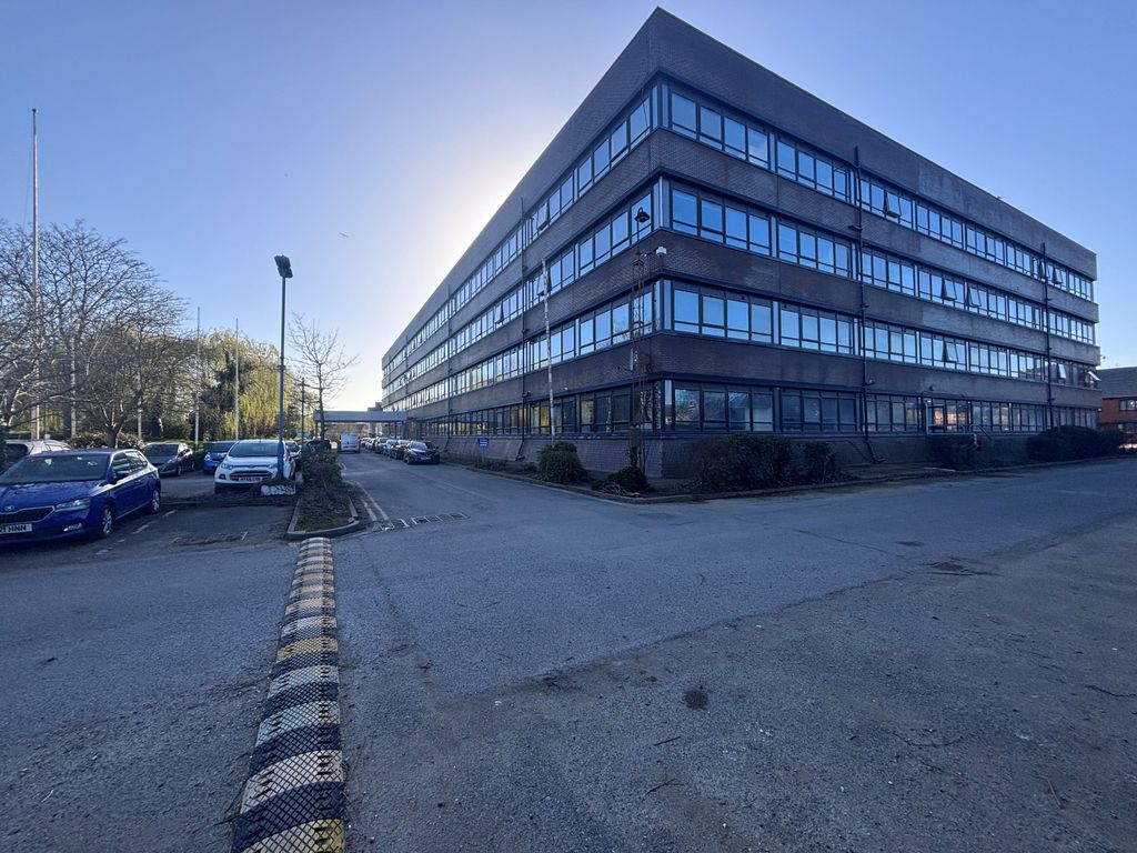 Property photo 1 of 5 Front