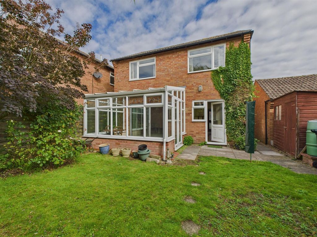 Property photo 3 of 14 Cam03972G0-Pr0137-Still010.Jpg