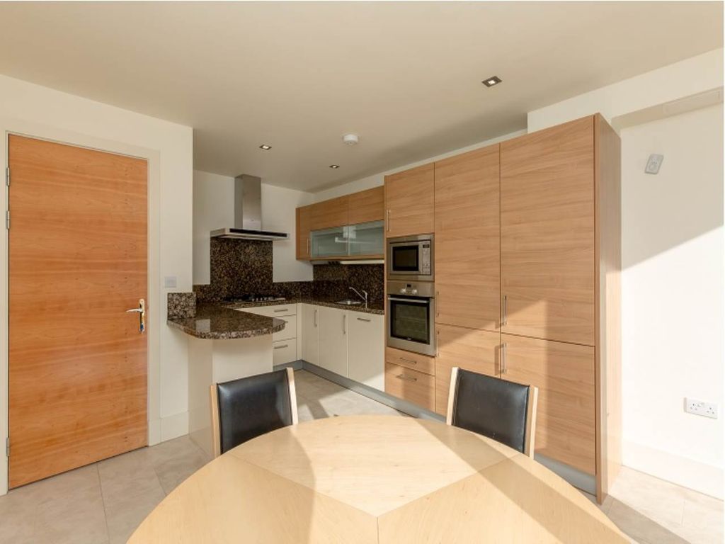 Property photo 2 of 11 2