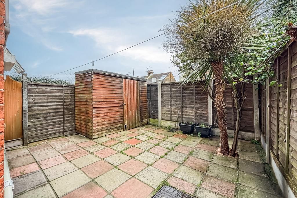Property photo 1 of 11 Garden