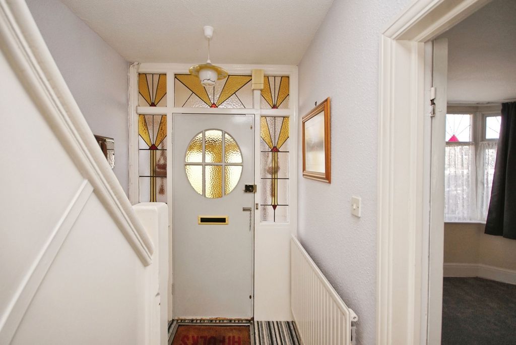 Property photo 2 of 19 Photo