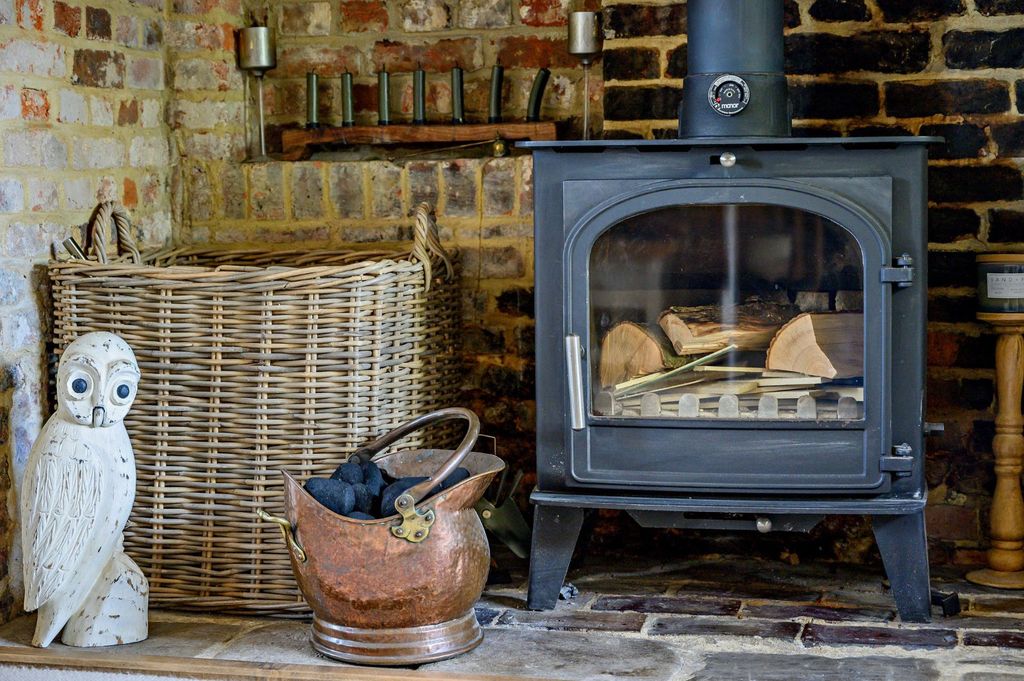 Property photo 3 of 25 Log Burner