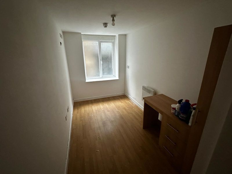 Property photo 2 of 7 Photo 1