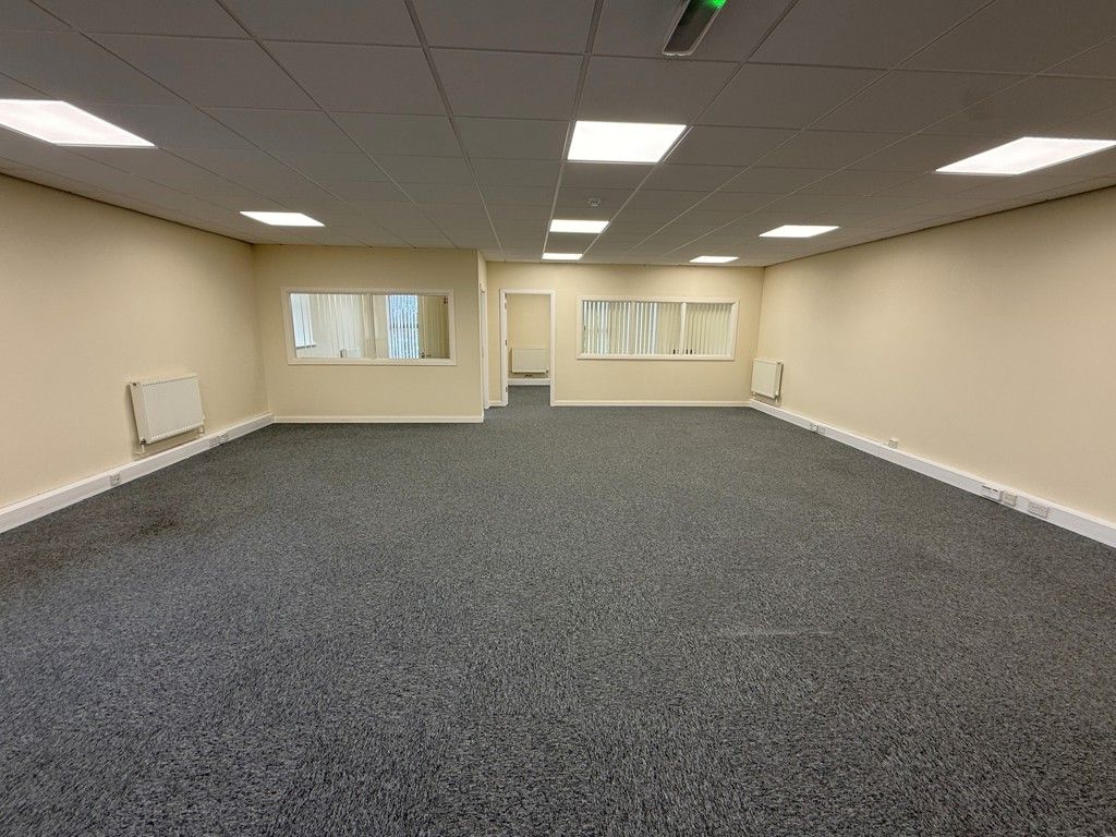 Property photo 2 of 11 Photo 2