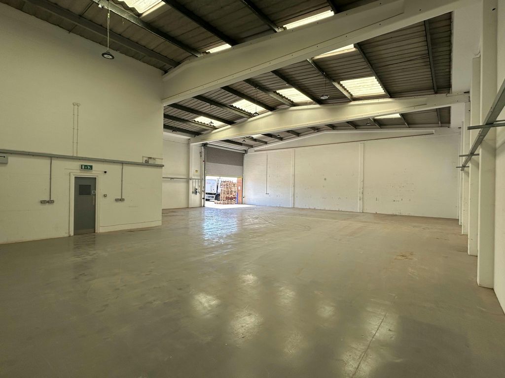 Property photo 3 of 5 2 Crown Tp Warehouse 3.Jpg