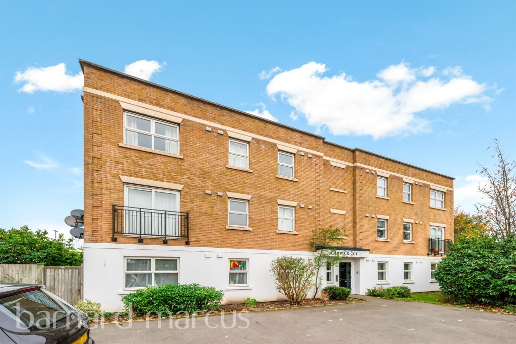 Property photo 1 of 12