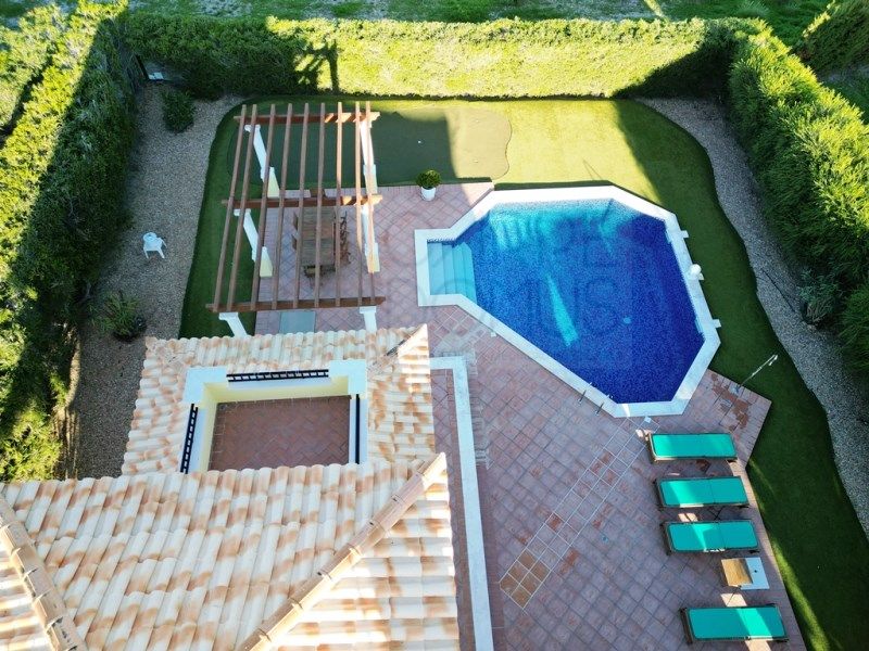 Property photo 3 of 99