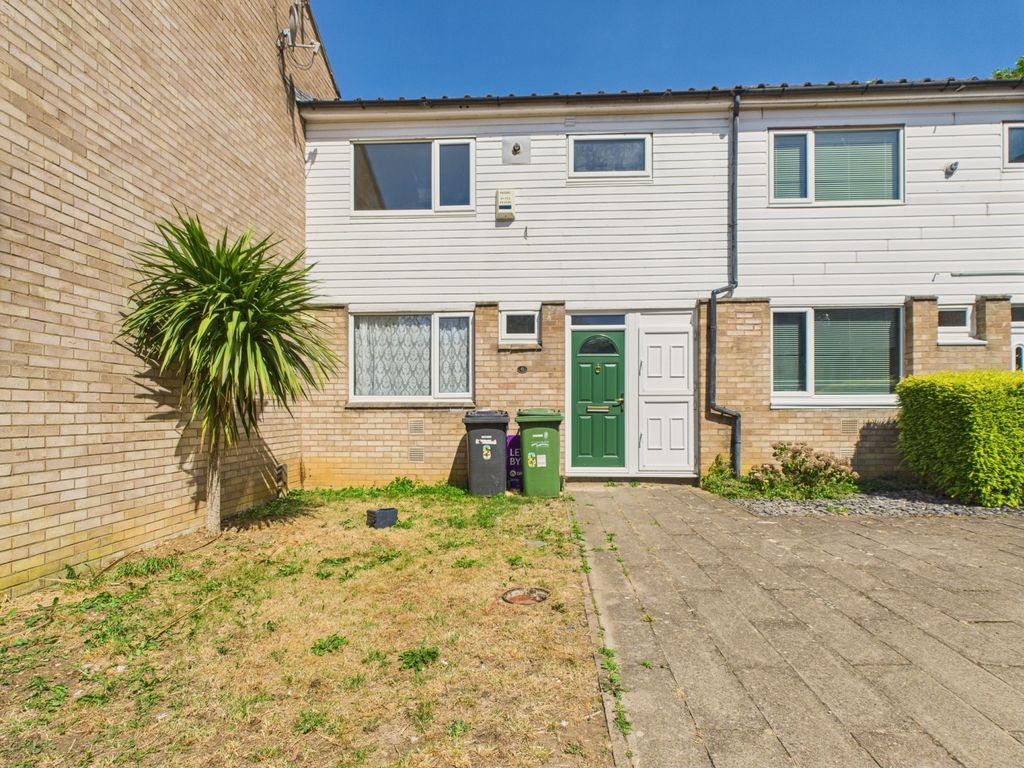 Property photo 1 of 10 Cam01909G0-Pr0362-Still014