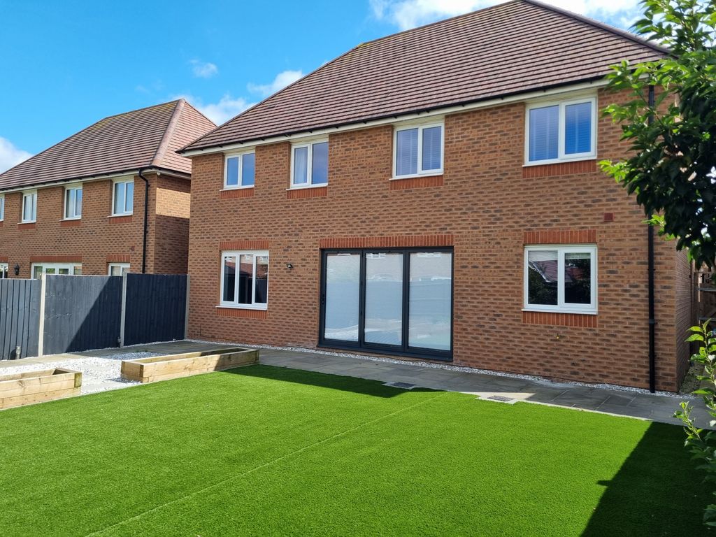 Property photo 2 of 37 A8