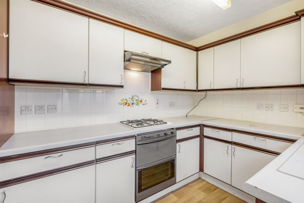 Property photo 3 of 19 87 Princess Anne Road (Boston)-3