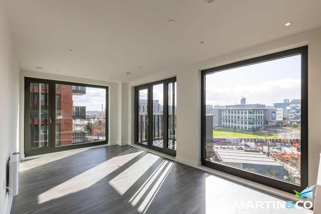 Property photo 1 of 26 Picture8