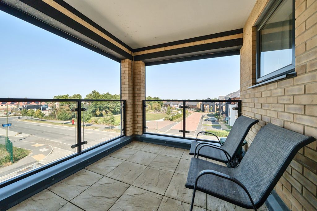 Property photo 3 of 13 Picture No. 35