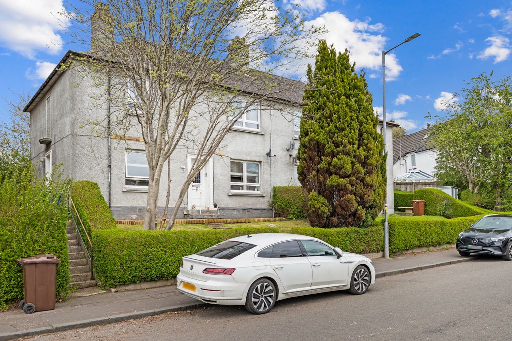 Property photo 2 of 21 Gallery