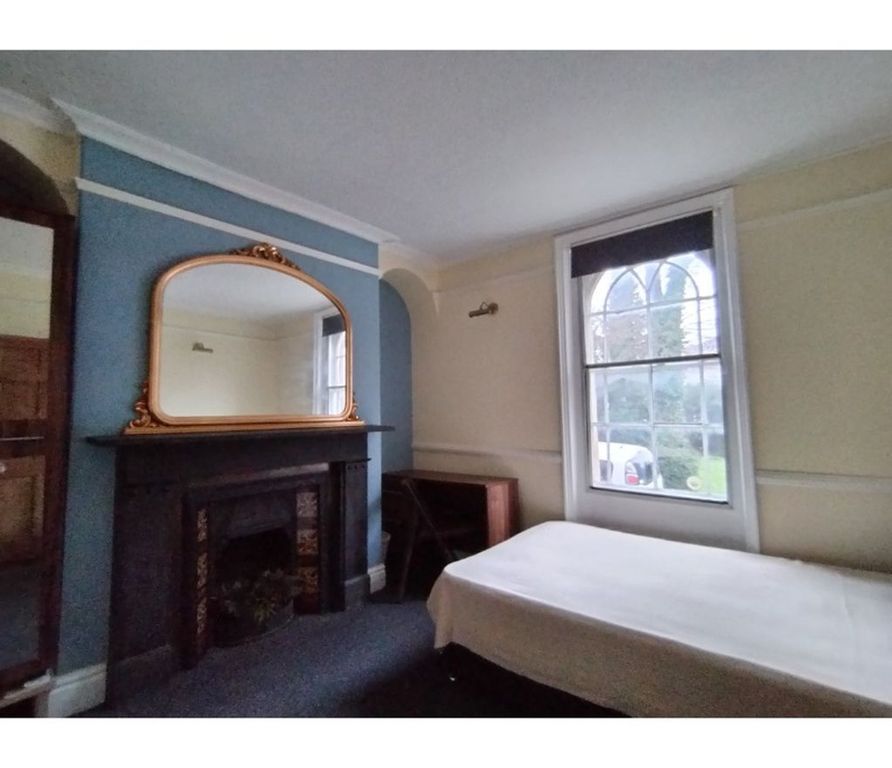 Property photo 2 of 12 Room One