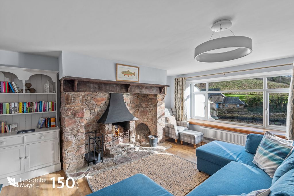 Property photo 3 of 13
