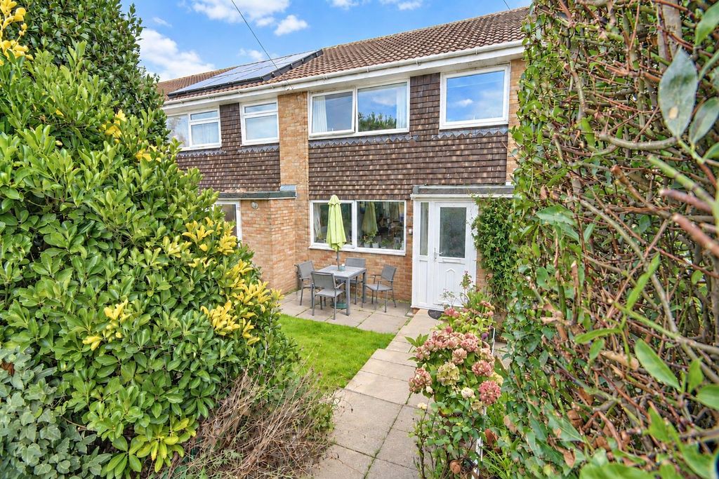 Property photo 1 of 13