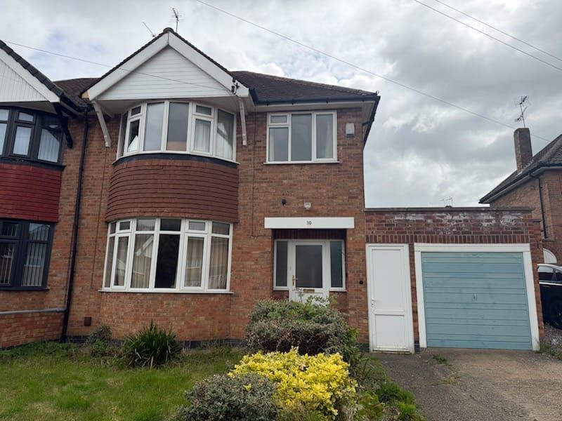 Property photo 1 of 1