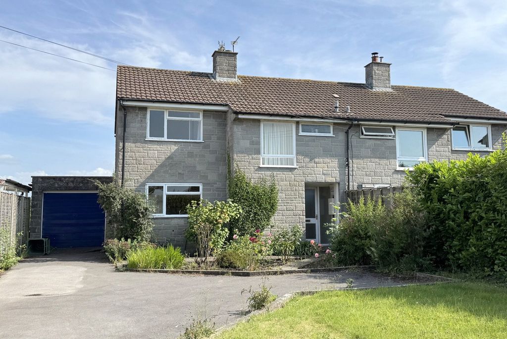 Property photo 1 of 12 Picture No. 13