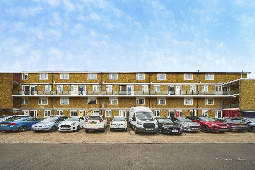 Property photo 1 of 16 Pbox-Img.Jpg