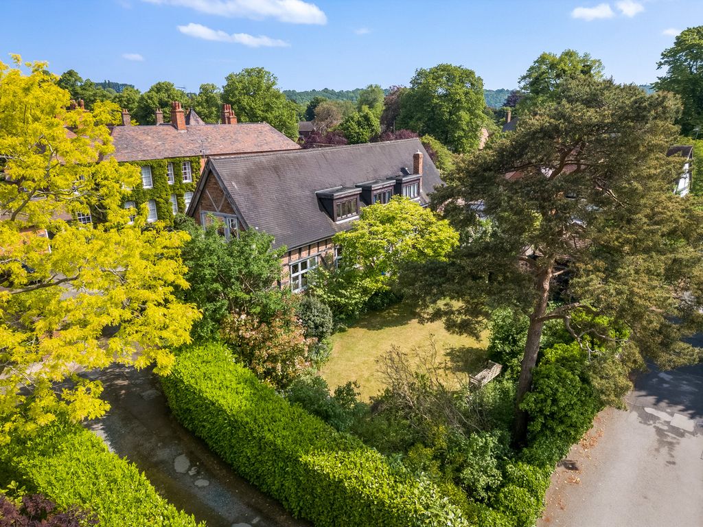 Property photo 1 of 22