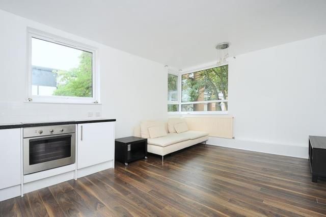 Property photo 1 of 7 Living Area
