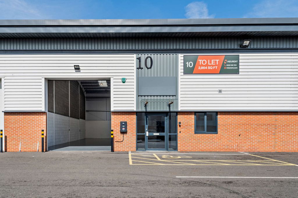 Property photo 2 of 19