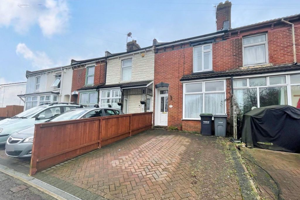 Property photo 1 of 15 Front