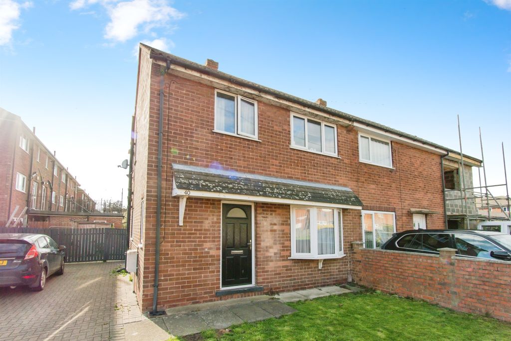 Property photo 1 of 12