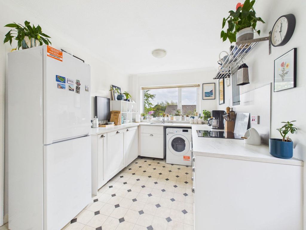 Property photo 3 of 23