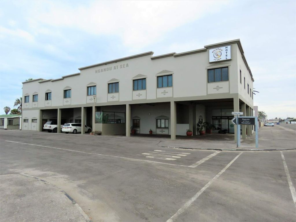 Property photo 1 of 38