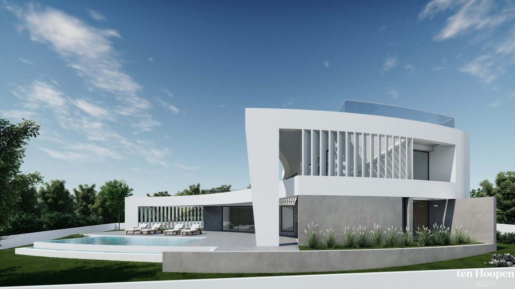 Property photo 2 of 30