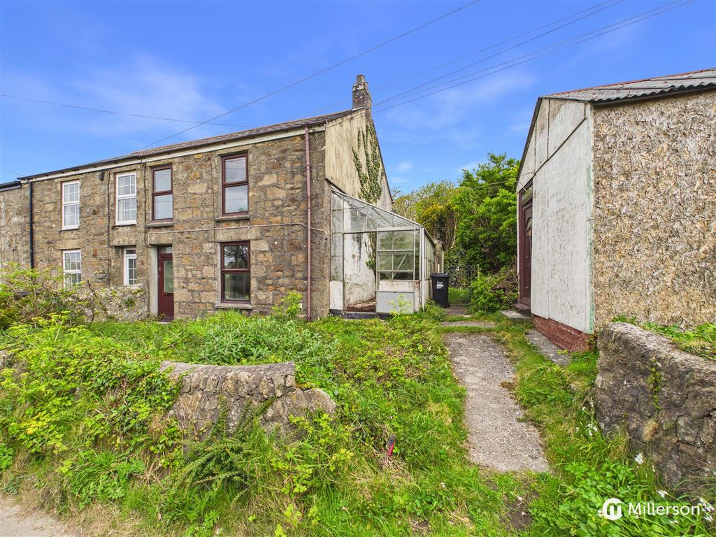 Property photo 1 of 19 Outside