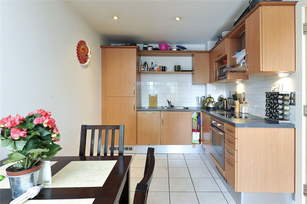 Property photo 2 of 9 Picture No. 07