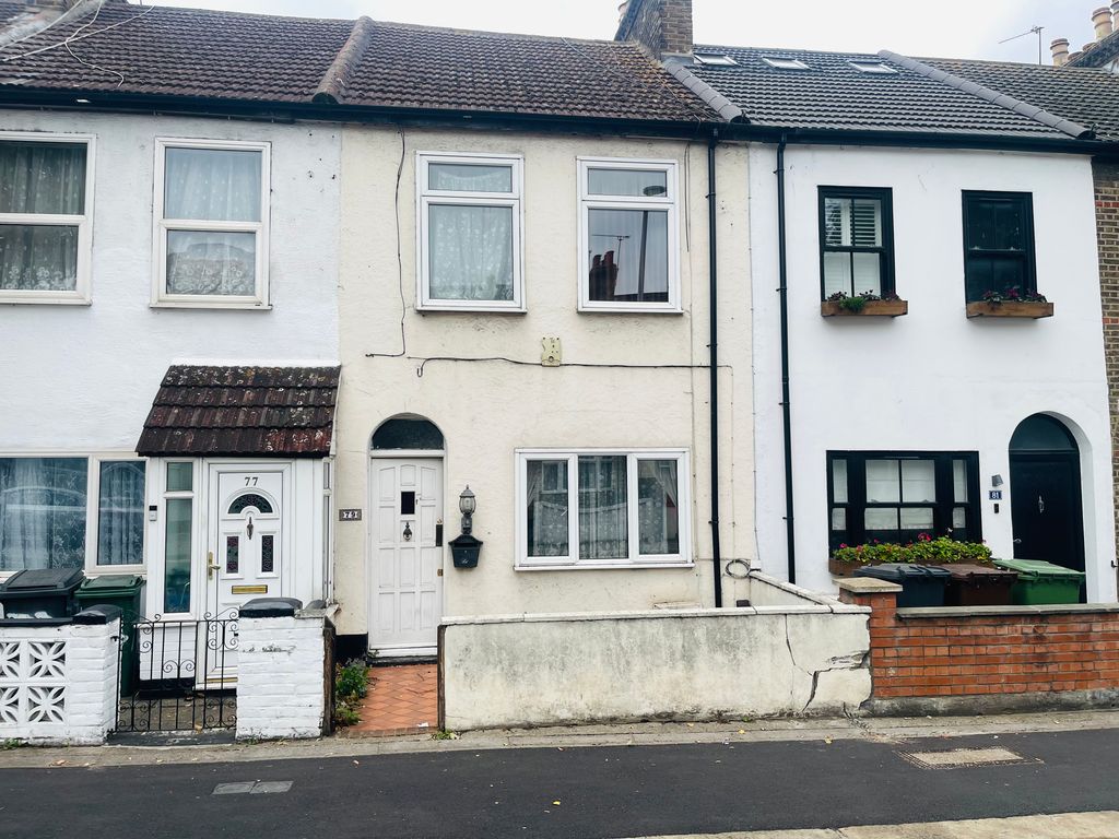 Property photo 1 of 15 Photo #1