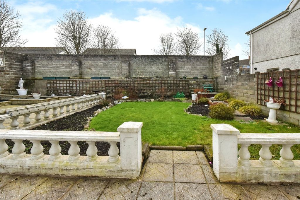 Property photo 3 of 22 Picture No. 20