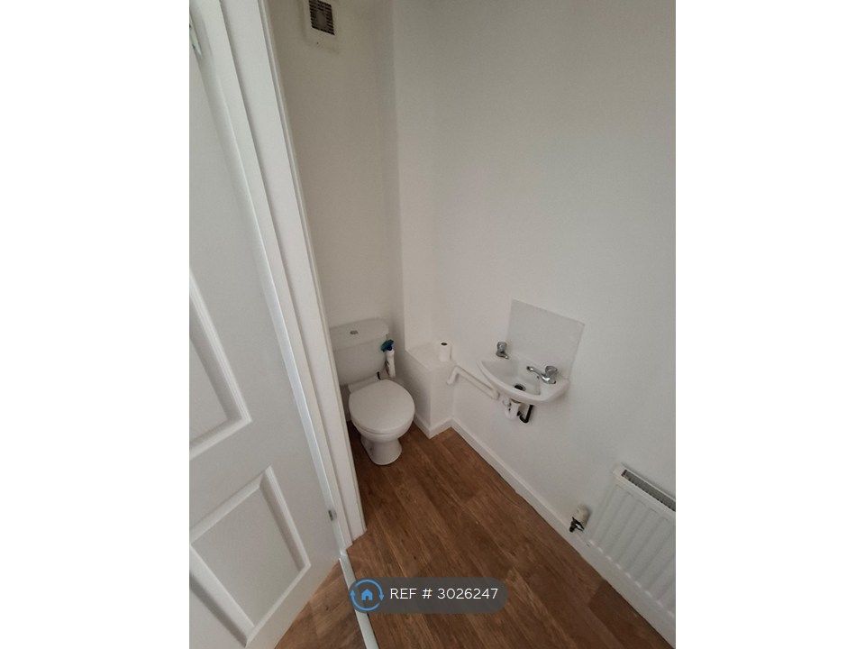 Property photo 3 of 14 Downstairs Toilet