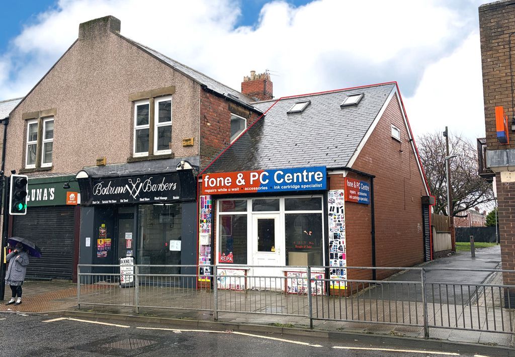 Property photo 1 of 8 Photo 8