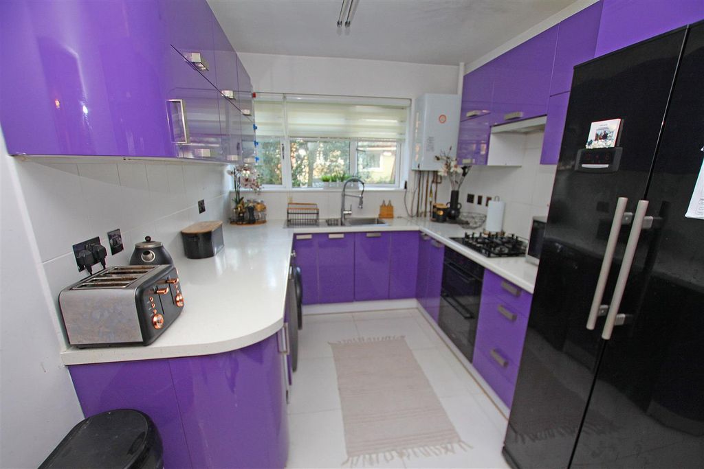 Property photo 2 of 13 Kitchen.Jpg
