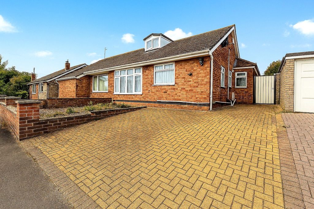 Property photo 1 of 25 Picture No. 17