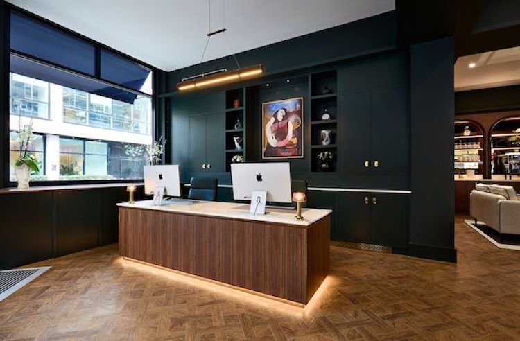 Property photo 2 of 12